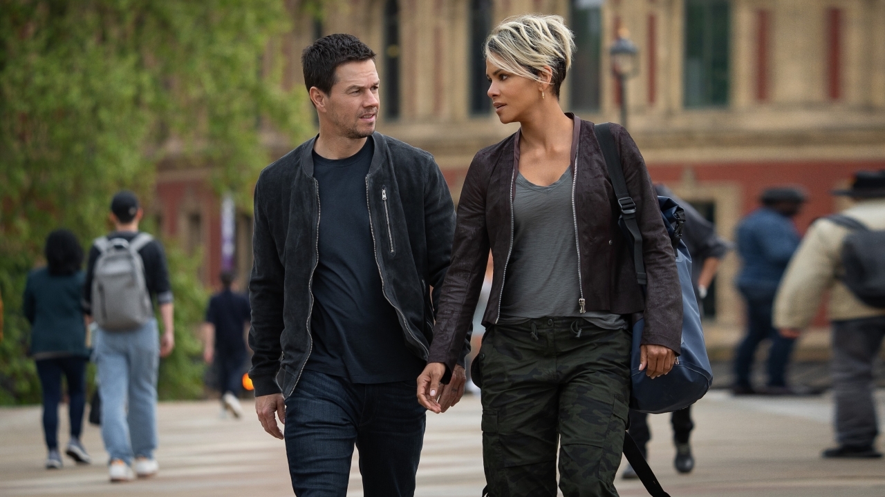 Trailer 'The Union': Rennen, knokken, racen en schieten met Mark Wahlberg en Halle Berry
