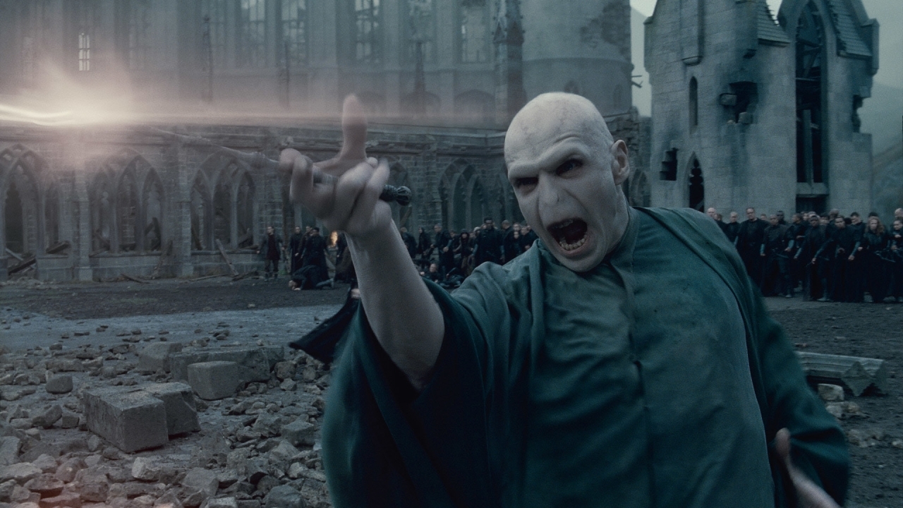 'Harry Potter'-regisseur onthult perfecte droomacteur voor de nieuwe Voldemort