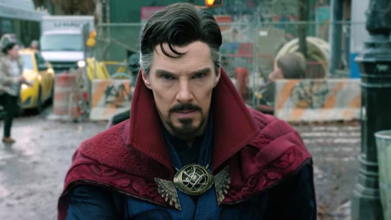 Benedict Cumberbatch (Doctor Strange) verklapt zijn rol in de volgende 'Avengers'-films: "F*ck het"