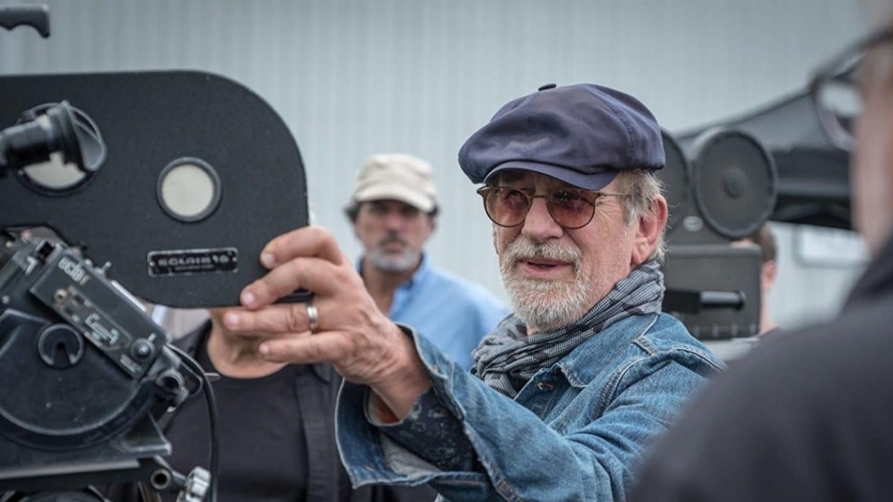 Scipt van Steven Spielbergs nieuwe film 'The Dish' liet deze acteur huilen