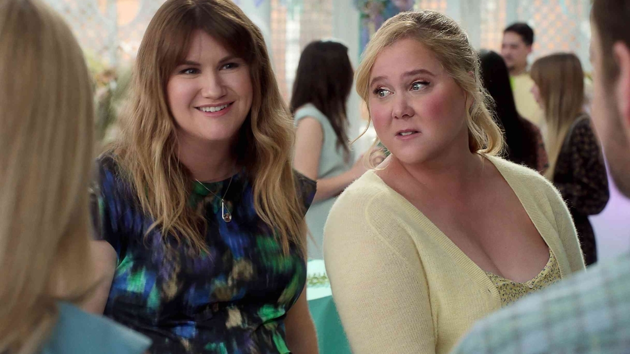 Netflix ontvouwt opvallende beelden uit de nieuwe Netflix-film 'Kinda Pregnant'