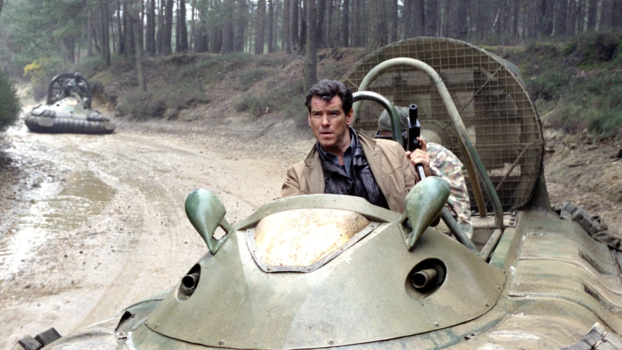 'Die Another Day'-regisseur heeft nog altijd spijt van deze Bond-scène: "Het enige wat ik anders zou doen"