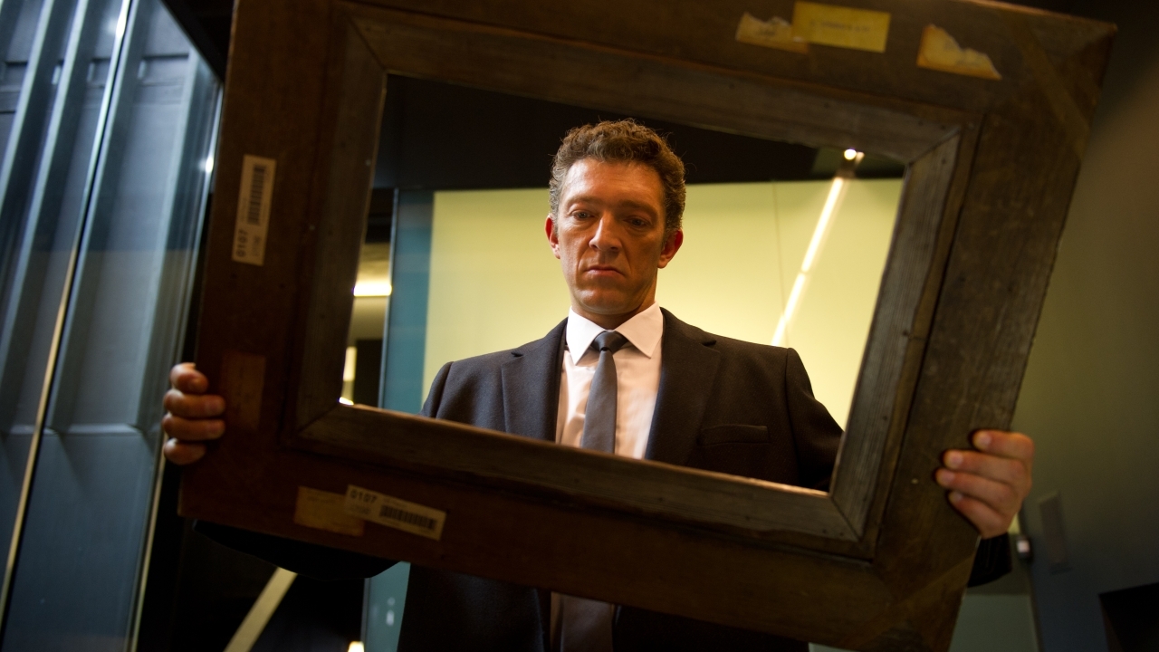Amerikaanse trailer bewijst dat David Cronenbergs 'The Shrouds'  nog niet einde verhaal is.