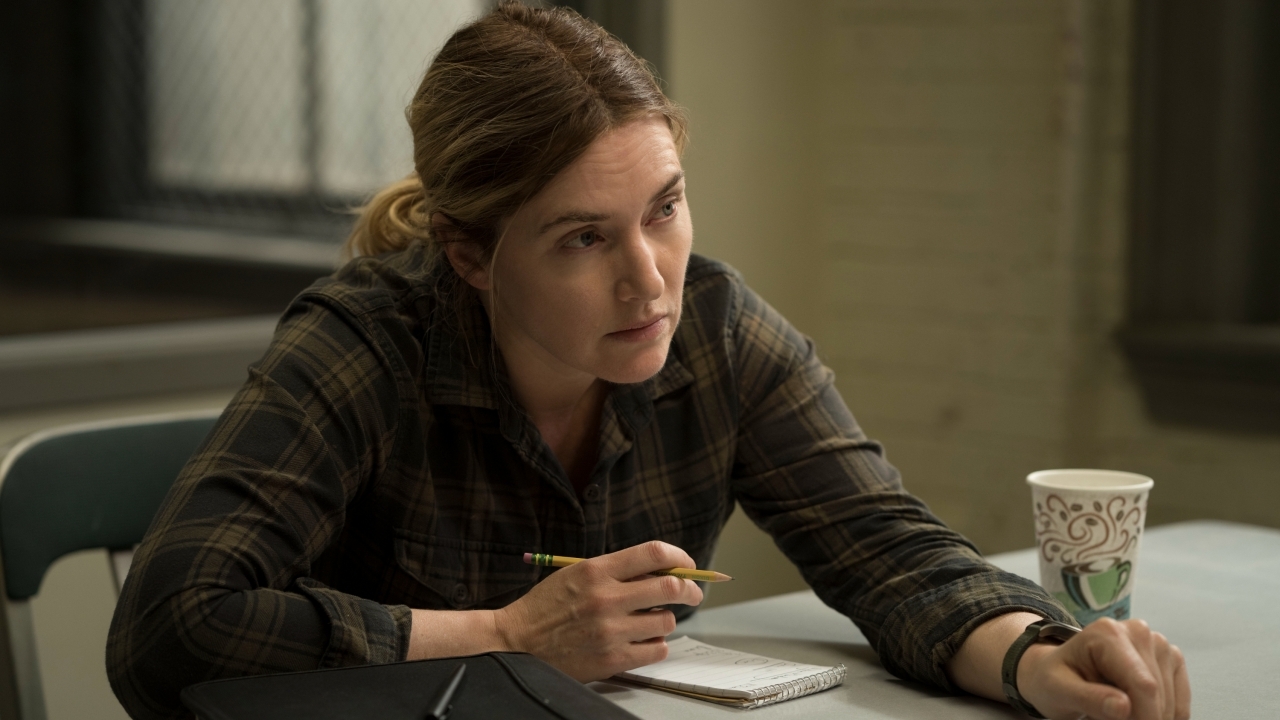 Kijkcijfermonster op Netflix compleet door de mangel gehaald, Steven Spielberg helemaal dol op miniserie en top 10 series van dit moment op IMDb