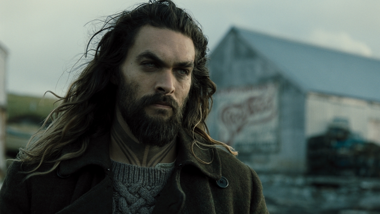 Foto's: Na Aquaman is Jason Momoa nu de gewelddadige Lobo in het DC Universe