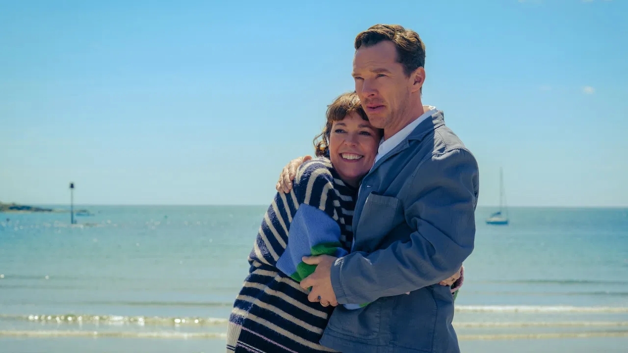 Benedict Cumberbatch en Olivia Colman blijken niet we ze zijn in trailer 'The Roses'