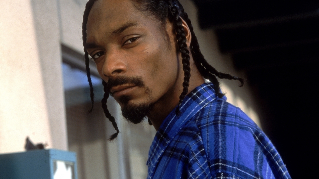 Belachelijk weinig geld: Snoop Dogg heeft ruzie met Spotify en onderneemt stappen