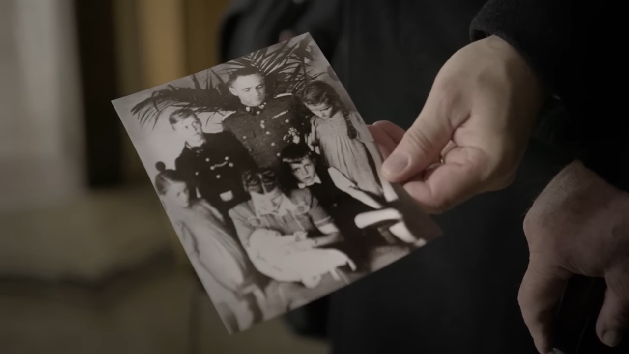Ontdek de krachtige impact van deze HBO Max-documentaire over het confronterende verleden