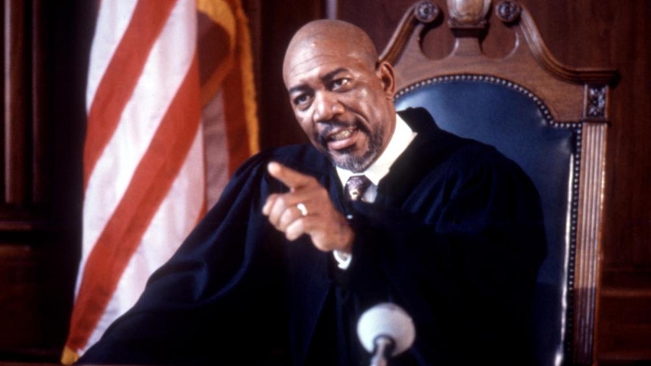 Morgan Freeman heeft nog steeds spijt van deze rol: "Het moest 'politiek correct' zijn"