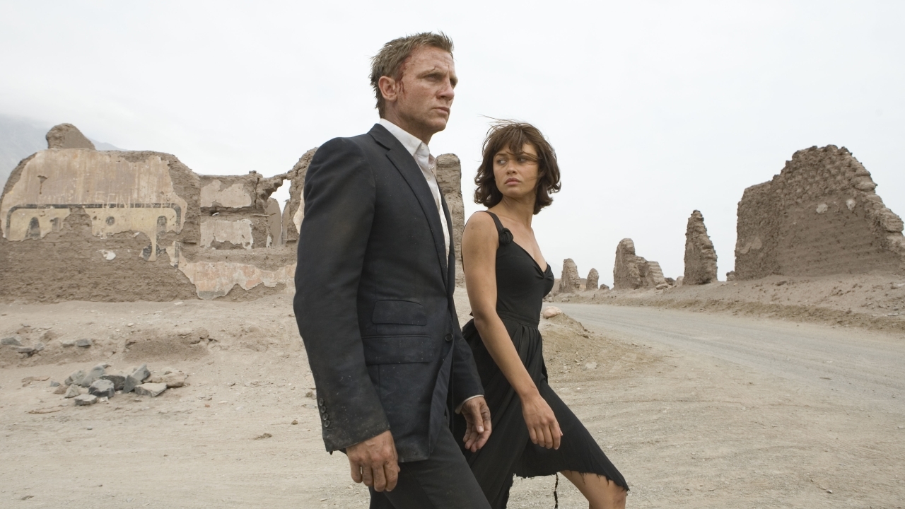 Marvel en James Bond-actrice Olga Kurylenko lijkt flink afgevallen, maar blijft even zo prachtig