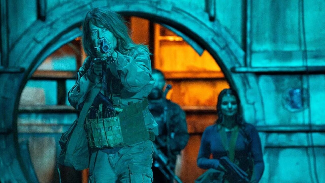 Linda Hamilton terug als een soort Sarah Connor in trailer scifi-film 'Osiris'