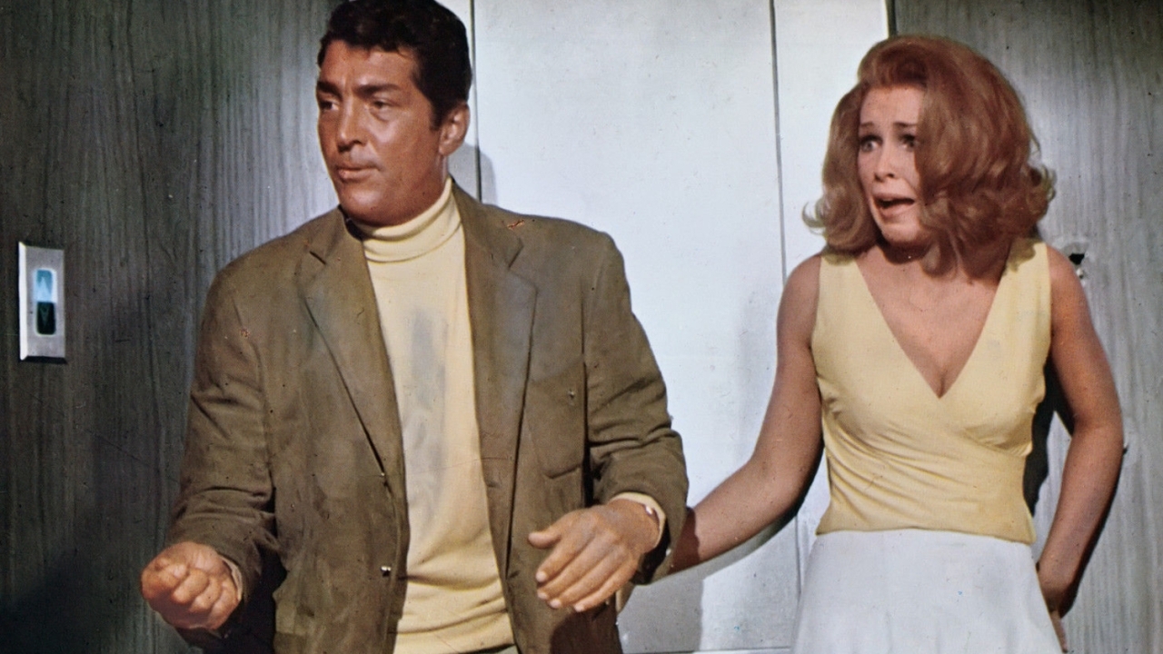 Welke film bevat eigenlijk de allereerste post-credits scène?