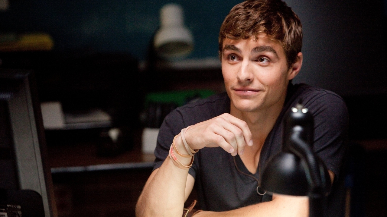Dave Franco onthult pikant geheim over 'Pirates of the Caribbean' in Disneyland