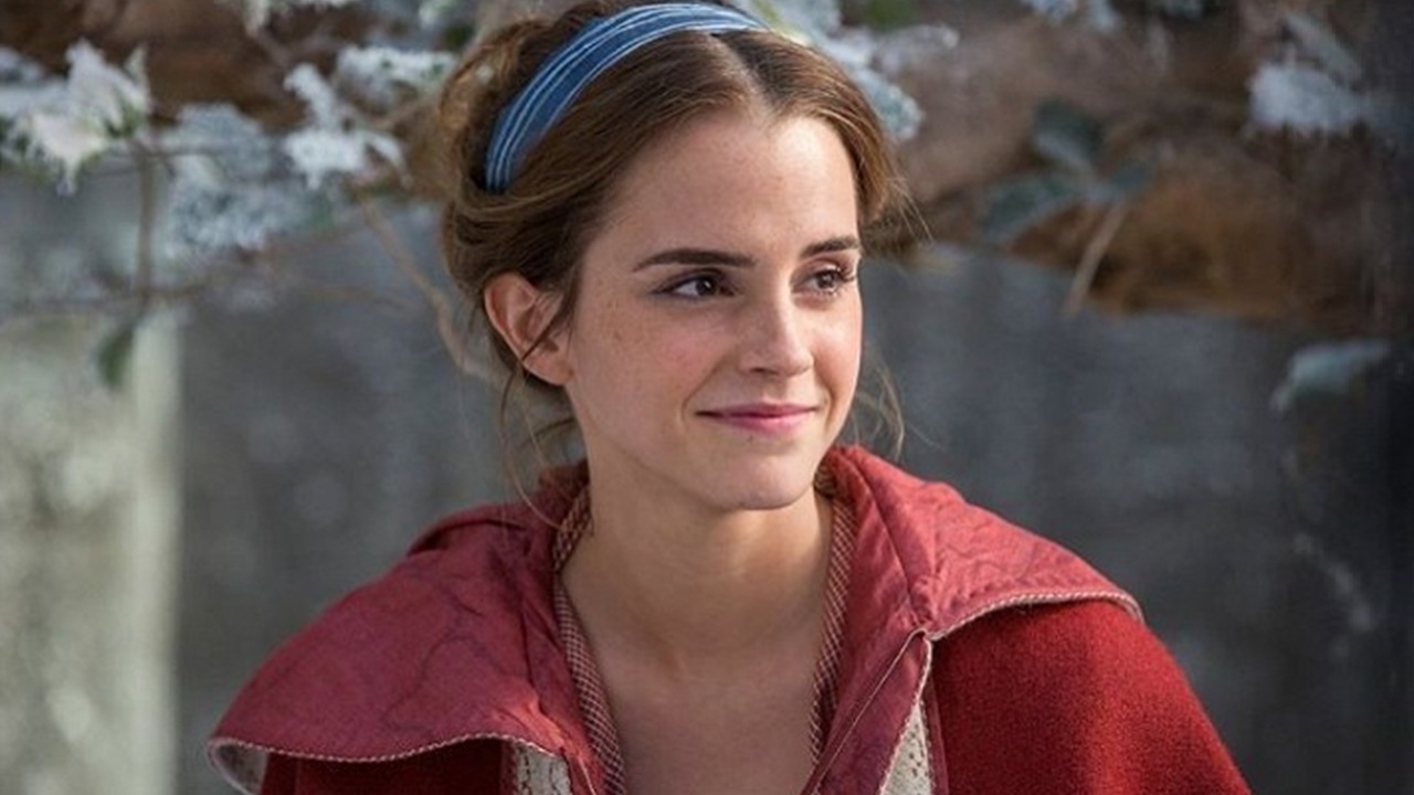 Emma Watson ontspant en maakt indruk op vakantie in Zuid-Frankrijk