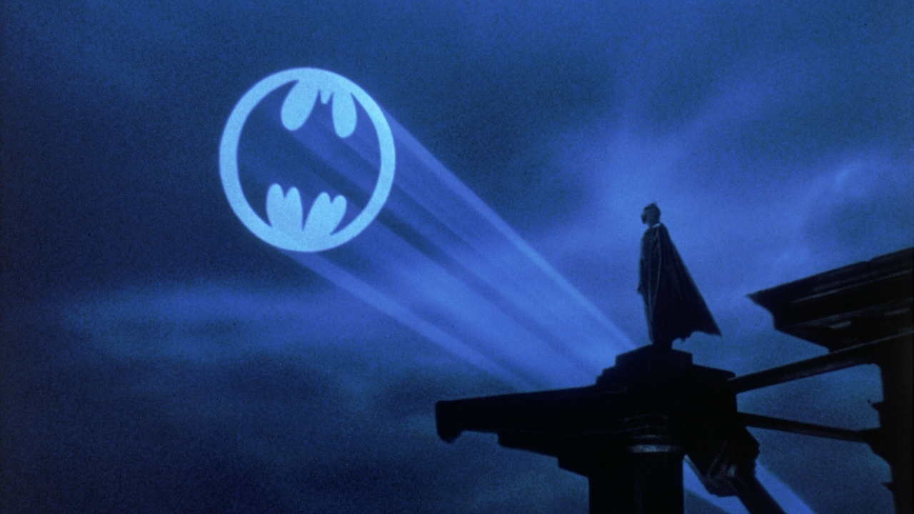 Verborgen pareltjes; Regisseurs van Batman onthullen schokkende details die onder je neus verborgen waren