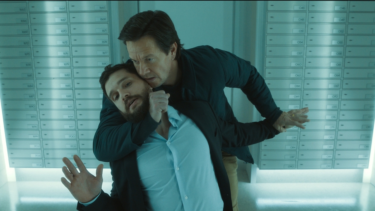 De nieuwste film met Mark Wahlberg wordt compleet gefileerd