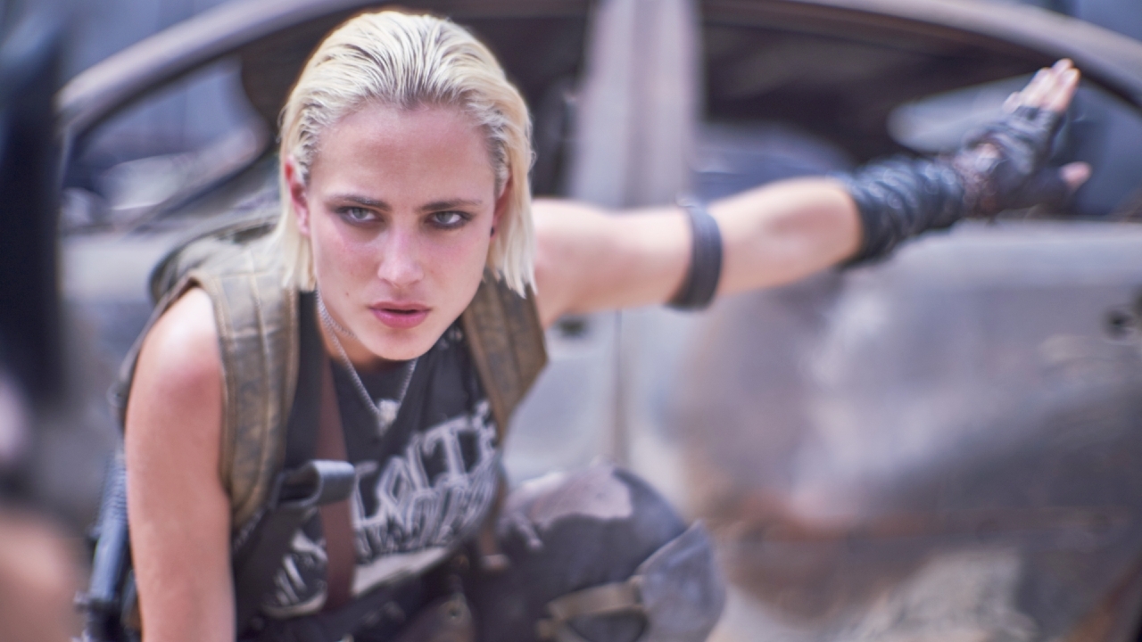 Het duurde 14 jaar, maar in 2021 bracht Netflix eindelijk deze zinderende actiefilm uit