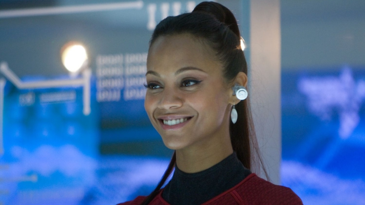 Dit record werd heel even gehouden door Scarlett Johansson, maar nu is het voor Zoe Saldaña