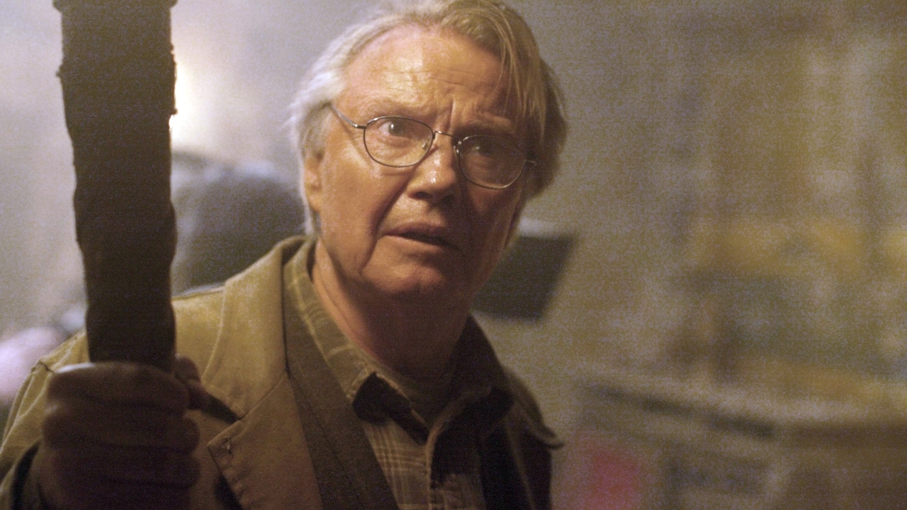 Deze bekende acteur is nu stokoud en lijkt steeds gekker te worden