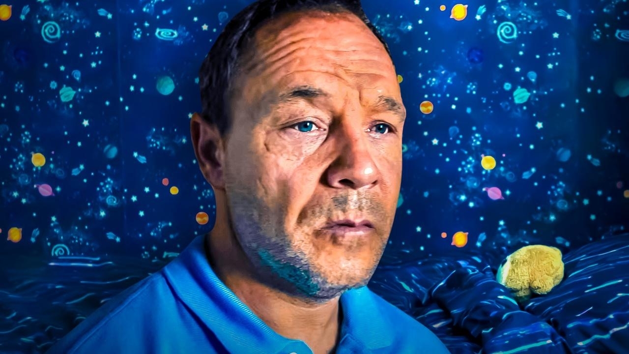 In 'Adolescence' van Netflix was hij nog een bezorgde vader: nu schrik je je kapot!