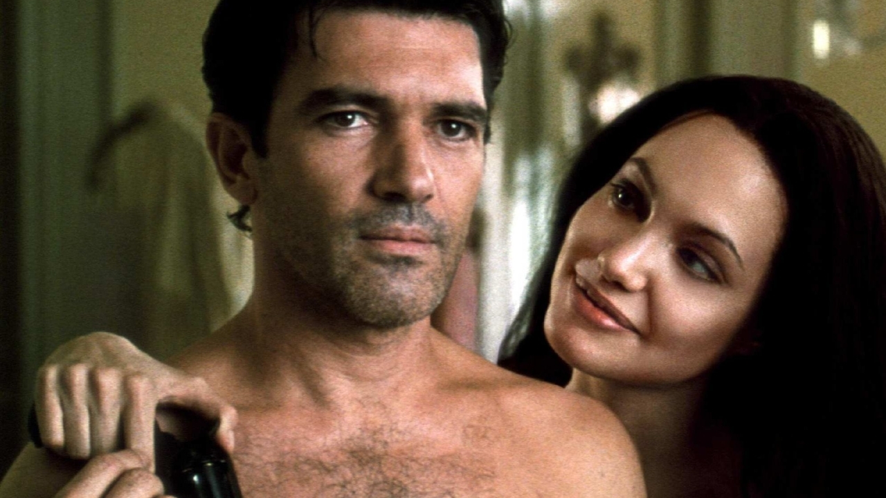 Angelina Jolie over haar slechtste film: "Draait niet enkel en alleen om de pikante scènes"