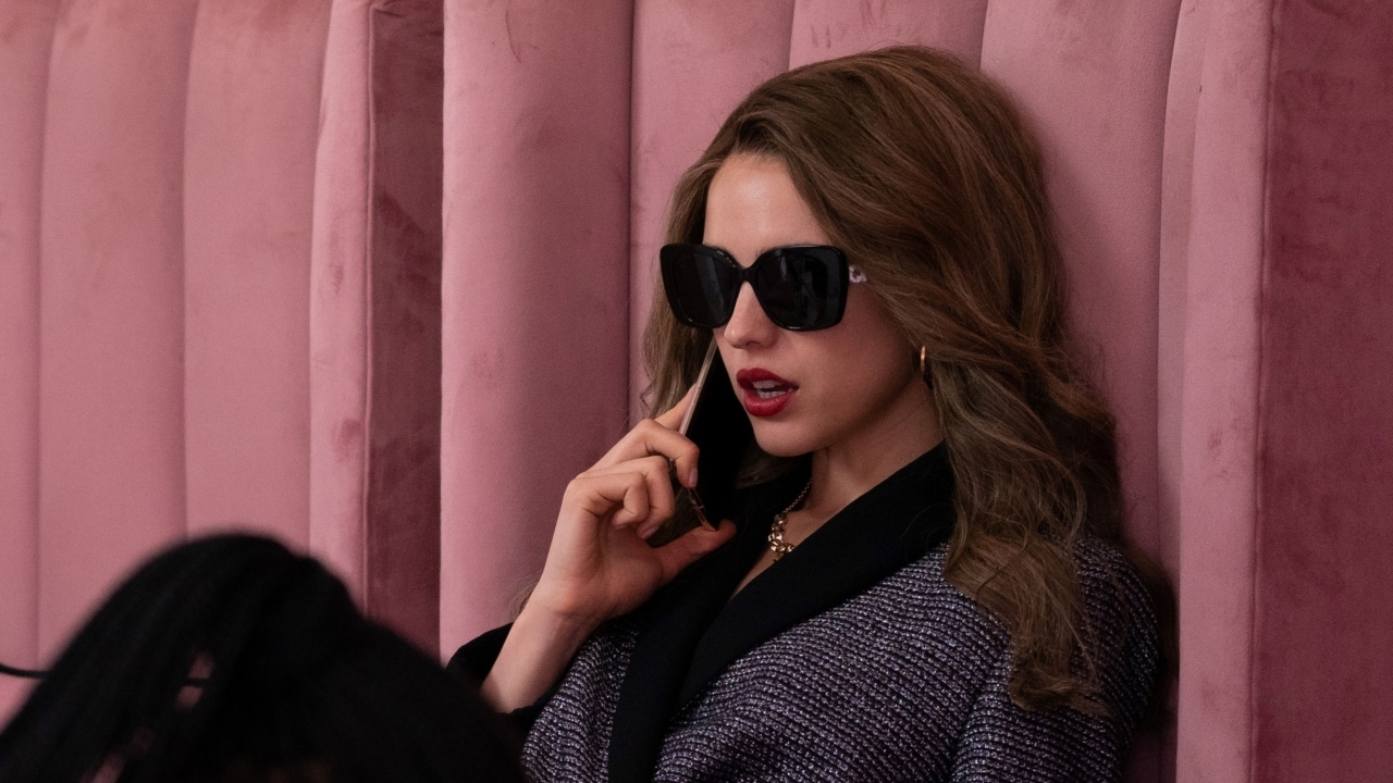 Grote flop aan wereldwijde bioscopen voor het icoon van dit moment: Glen Powell