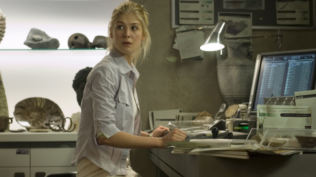 Rosamund Pike over de grootste flop van haar carrière: "Een van de slechtste films aller tijden"