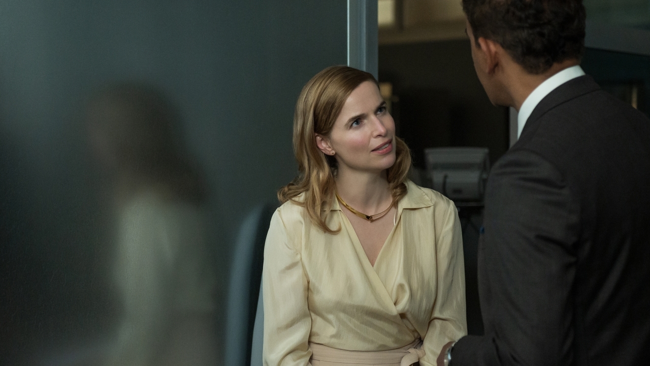 Ze is een van de grote Nederlandse actrices, maar Thekla Reuten komt er pas jaren later achter wie ze is: "Ik kijk daar nu vaak op terug"