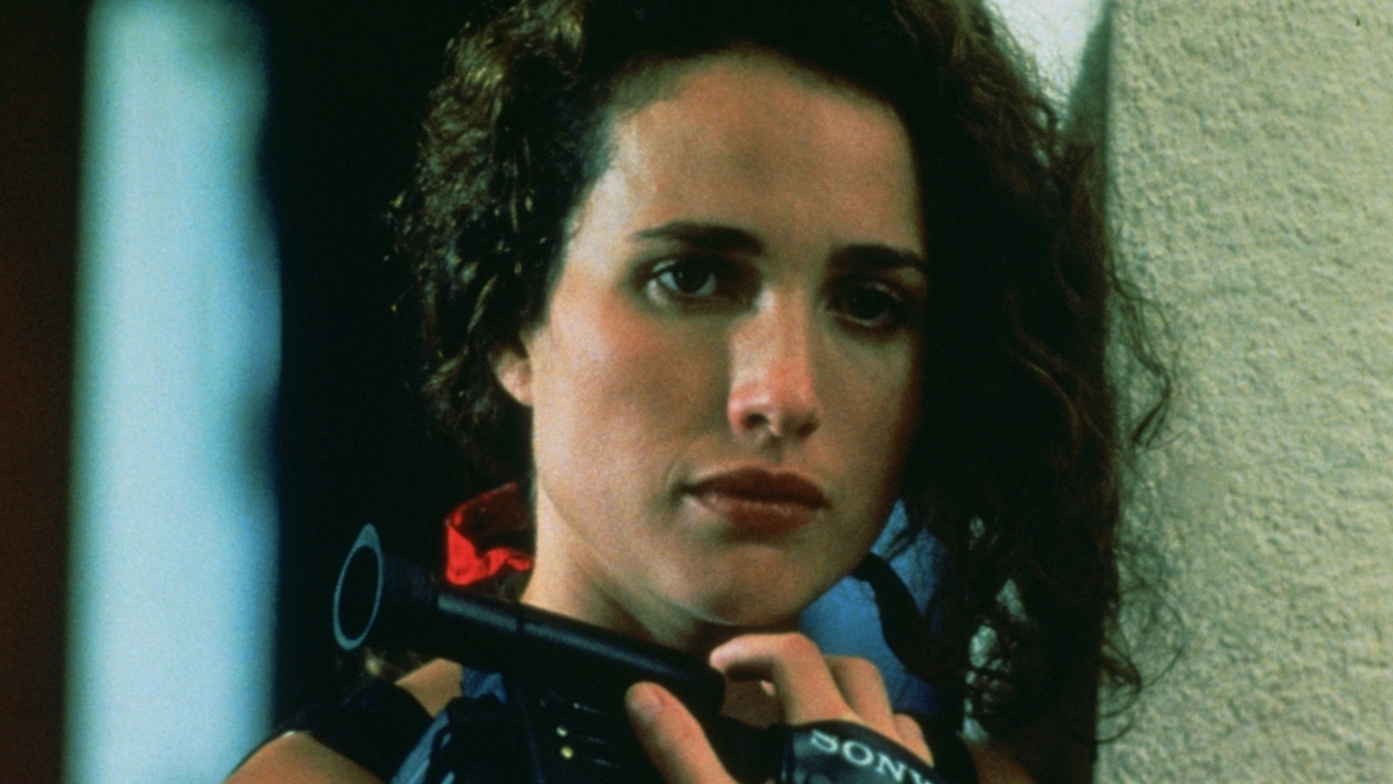 "Ik wil oud zijn": Hoe jaren 90-icoon Andie MacDowell de strijd tegen veroudering opgeeft