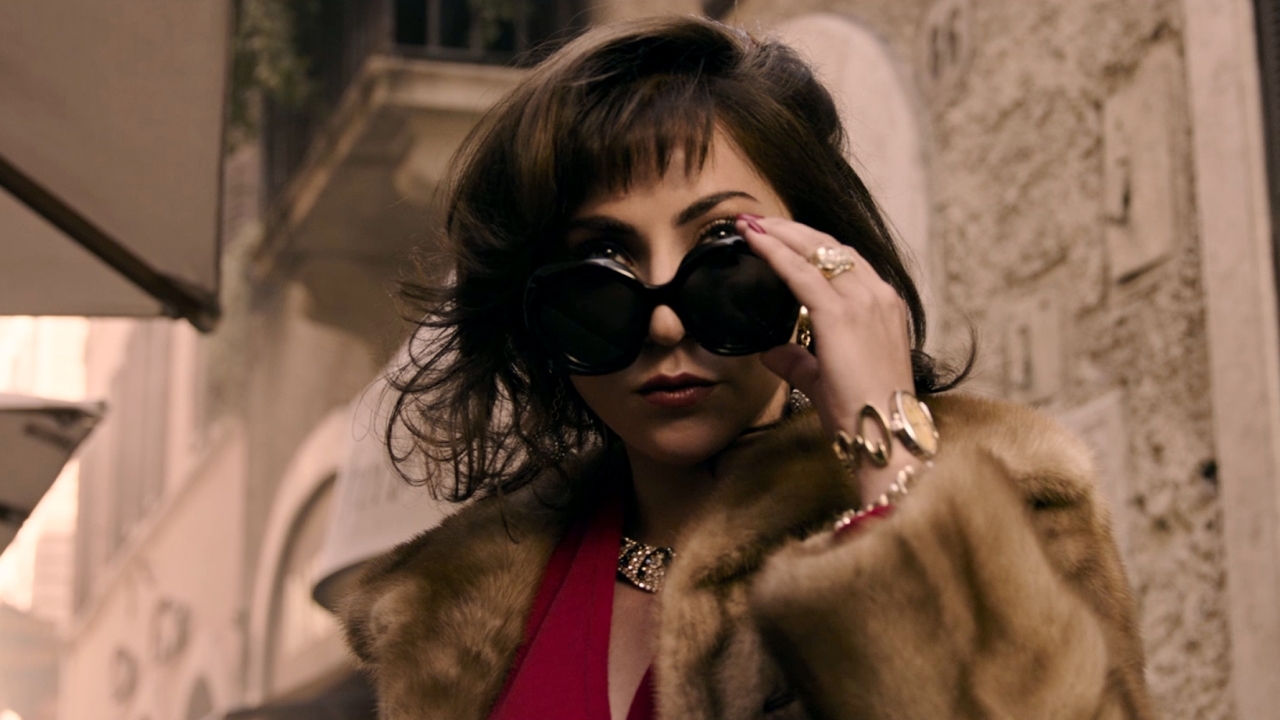 Lady Gaga heet in het echt anders, en ze heeft meerdere redenen waarom ze nu zo heet