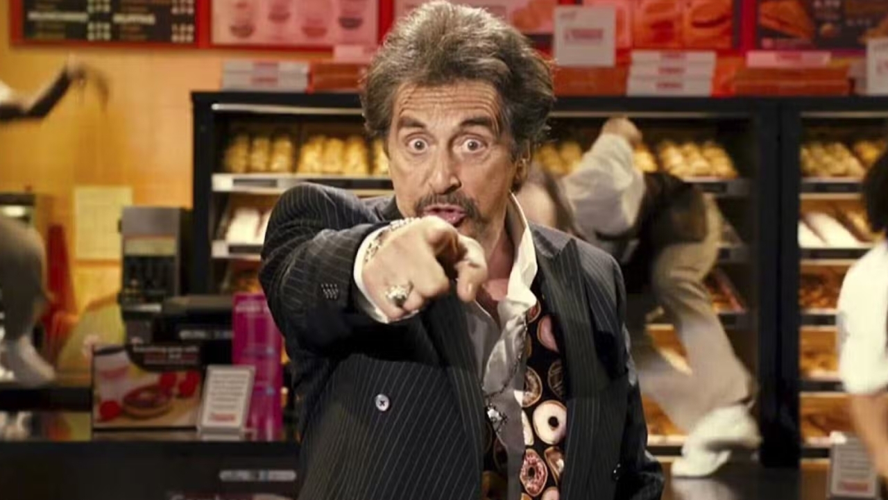 Een van de grootste acteurs aller tijden maakte ineens de slechtste film van 2011, de reden: hij was volledig blut