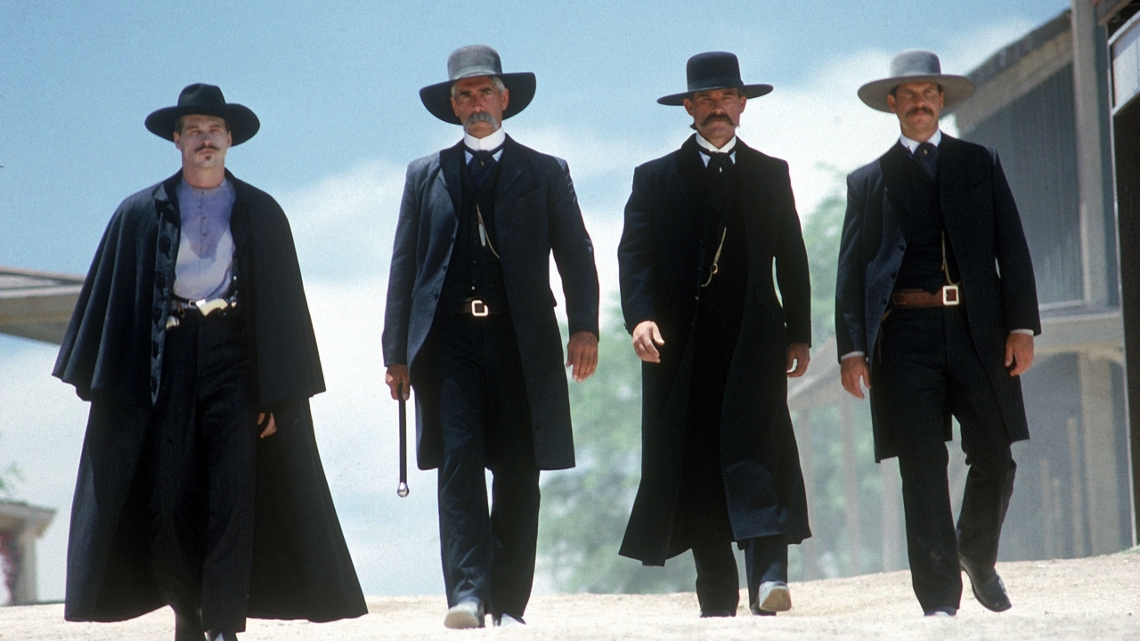 Kurt Russell maakte misschien wel de beste western van de jaren 90, maar bijna niemand praat er nog over