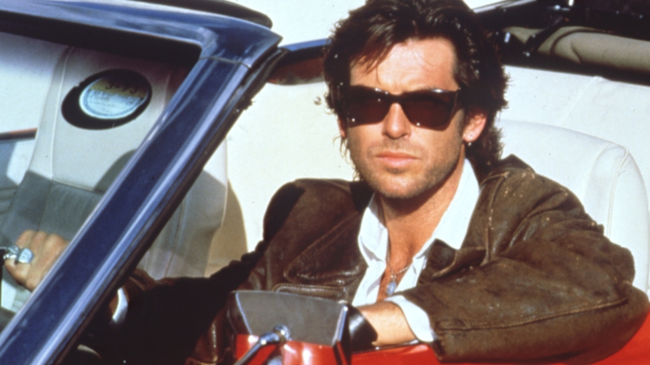 Pierce Brosnan snapt nog steeds niet dat deze film uit 1988 een cultklassieker werd: "Wie had dat gedacht?"