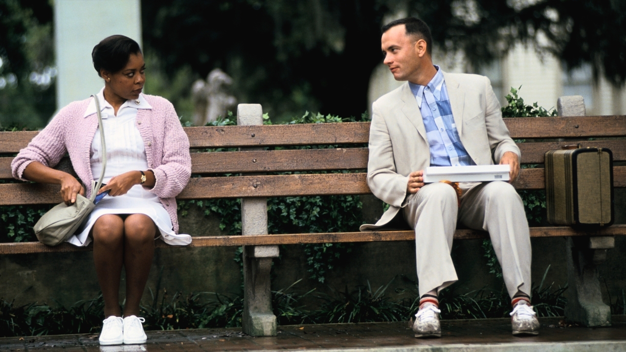 Deze dure scène in 'Forrest Gump' bleef erin omdat Tom Hanks zelf de rekening deels betaalde