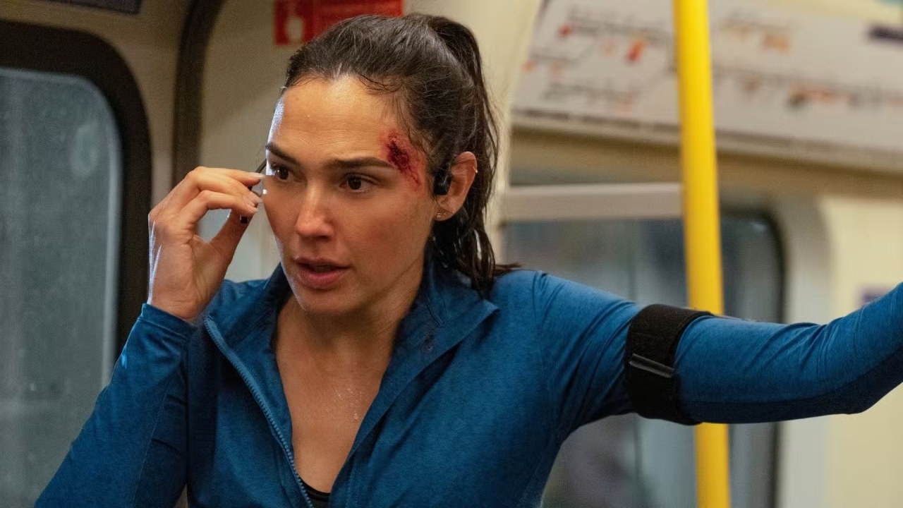 Gal Gadot in standje 'Die Hard' in haar nieuwe film 'The Runner': de eerste trailer is nu te zien