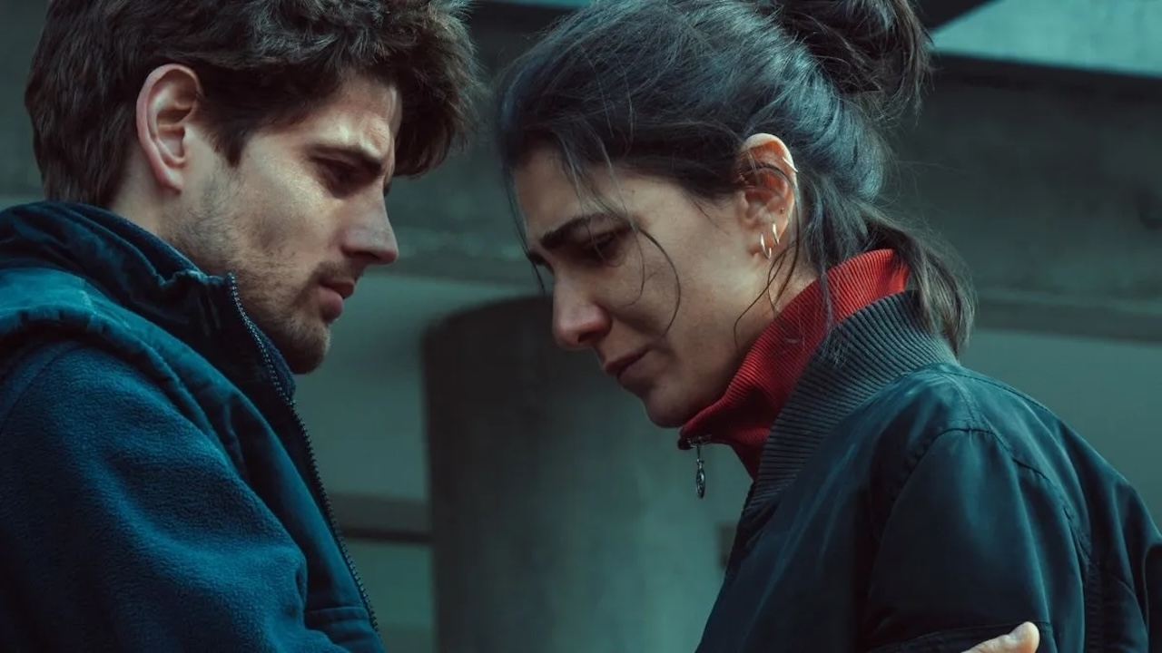 Compleet nieuwe complotthriller van Netflix trekt uit het niets heel wat kijkers