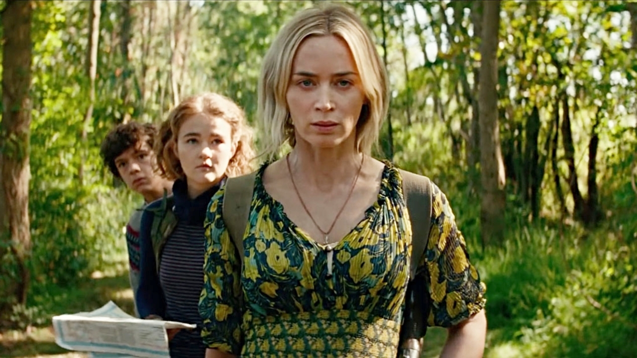 John Krasinski (A Quiet Place) reageert nadat Amy Schumer zegt dat zijn huwelijk met Emily Blunt 'nep' is