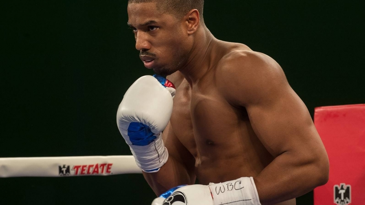 Michael B. Jordan's nieuwe drankje schiet in het verkeerde keelgat