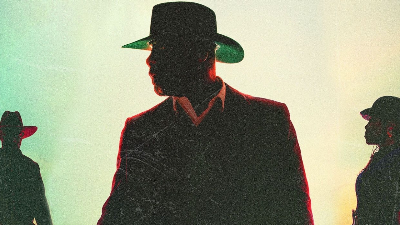 Idris Elba is meedogenloos in de eerste beelden van Netflix-western 'The Harder They Fall'