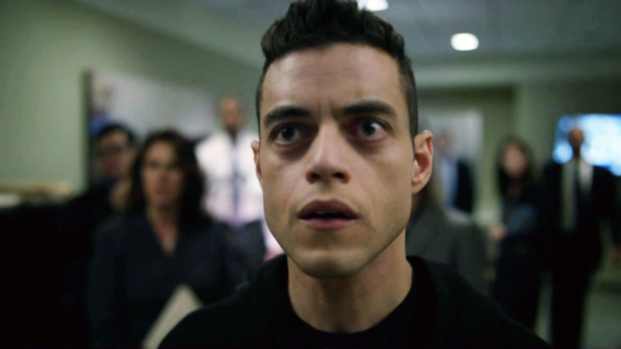 Koninklijke familie keek wel heel erg op van dit voorstel van Rami Malek (No Time to Die)