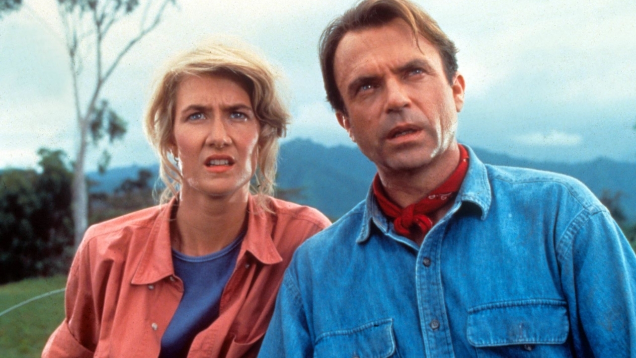 Schattig: Laura Dern helpt 'oudje' Sam Neill met moderne techniek