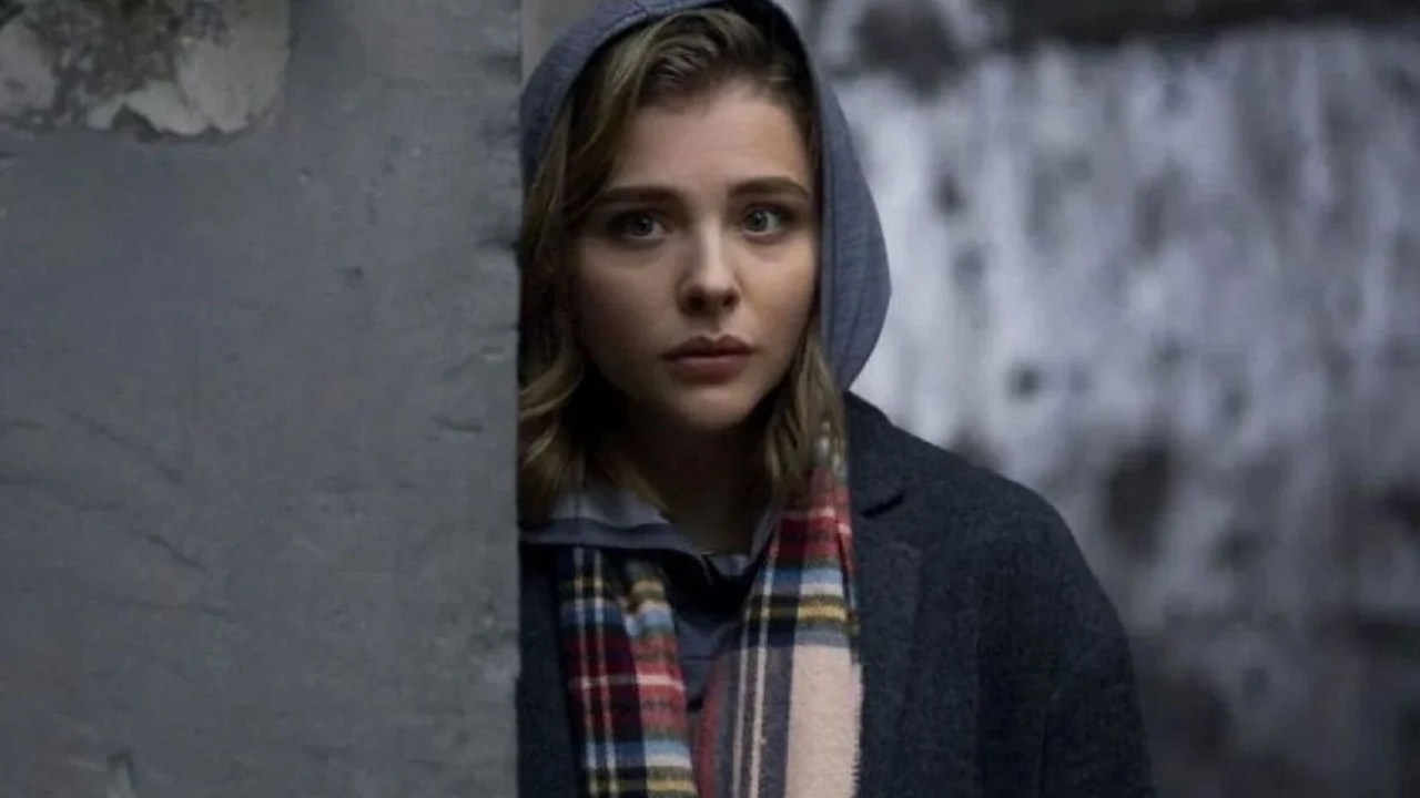 Matig ontvangen sci-fi met Chloë Grace Moretz moe(s)t een heel universum creëren