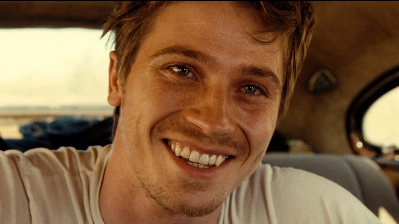 Garrett Hedlund (Tron) aangeklaagd voor zwaar auto-ongeluk: "Hij was ladderzat"