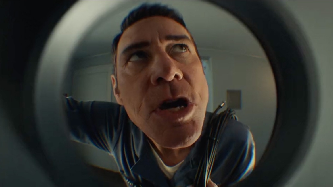 Jim Carrey's 'The Cable Guy' kan niet wennen aan 5G in grappige commercial