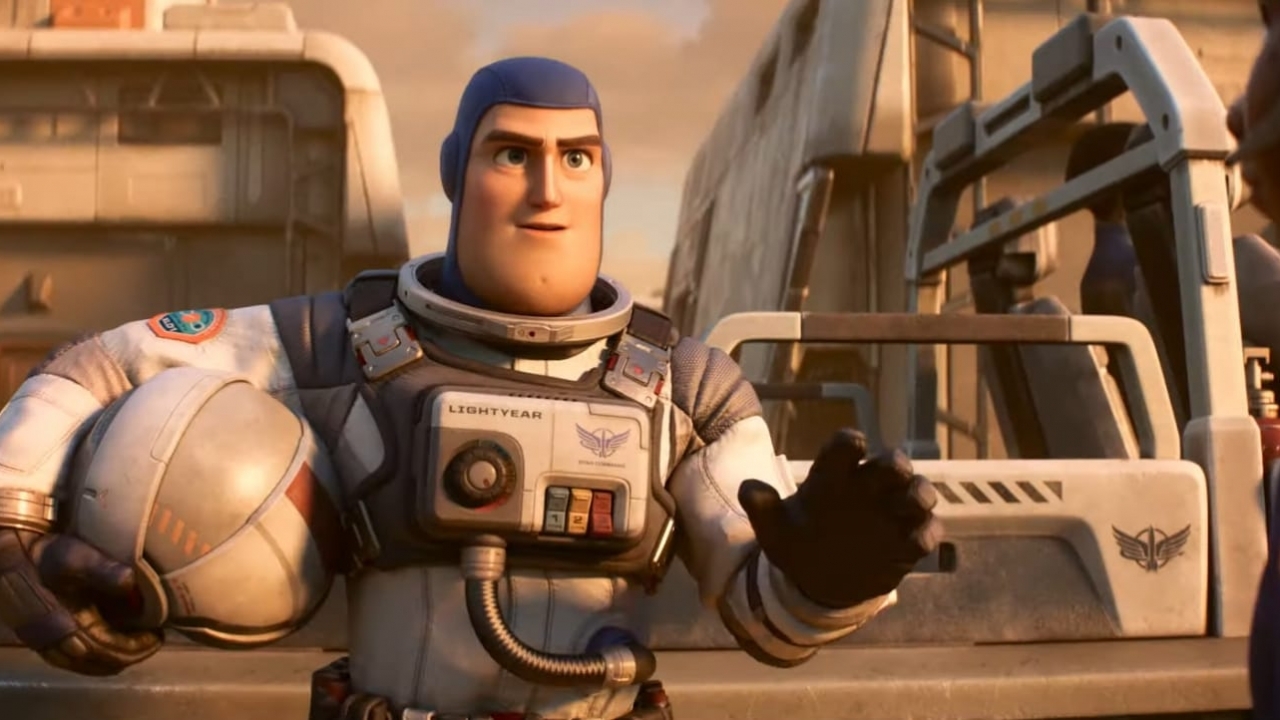 Na alle kritiek voegt Disney homoseksuele kus toe aan Pixars 'Lightyear'