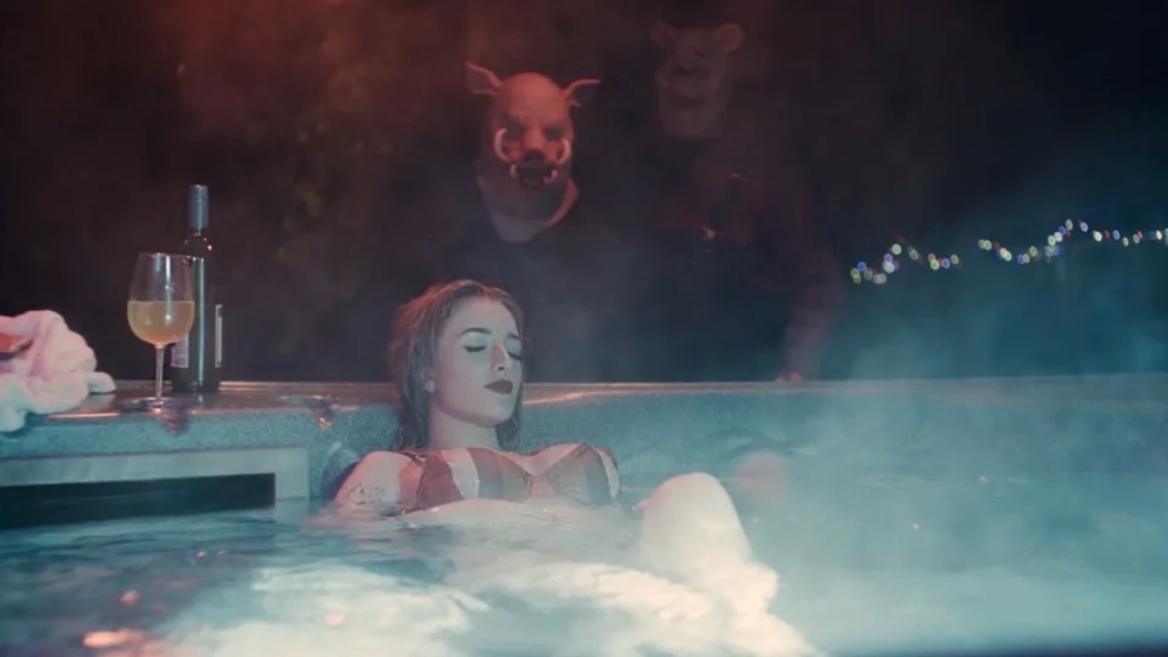 Jeugdicoon 'Winnie-The-Pooh: Blood and Honey' is geen knuffelbeer op deze horrorfoto's