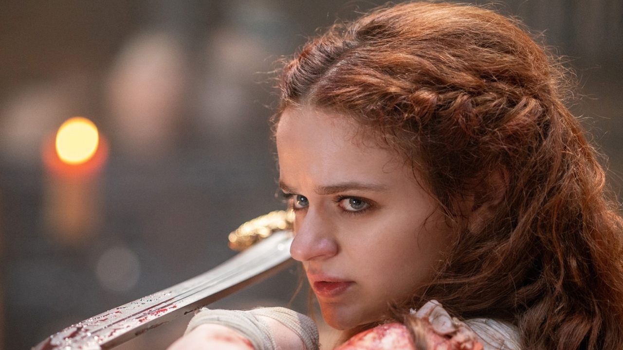 Joey King is ondeugende prinses in actiefilm 'The Princess'