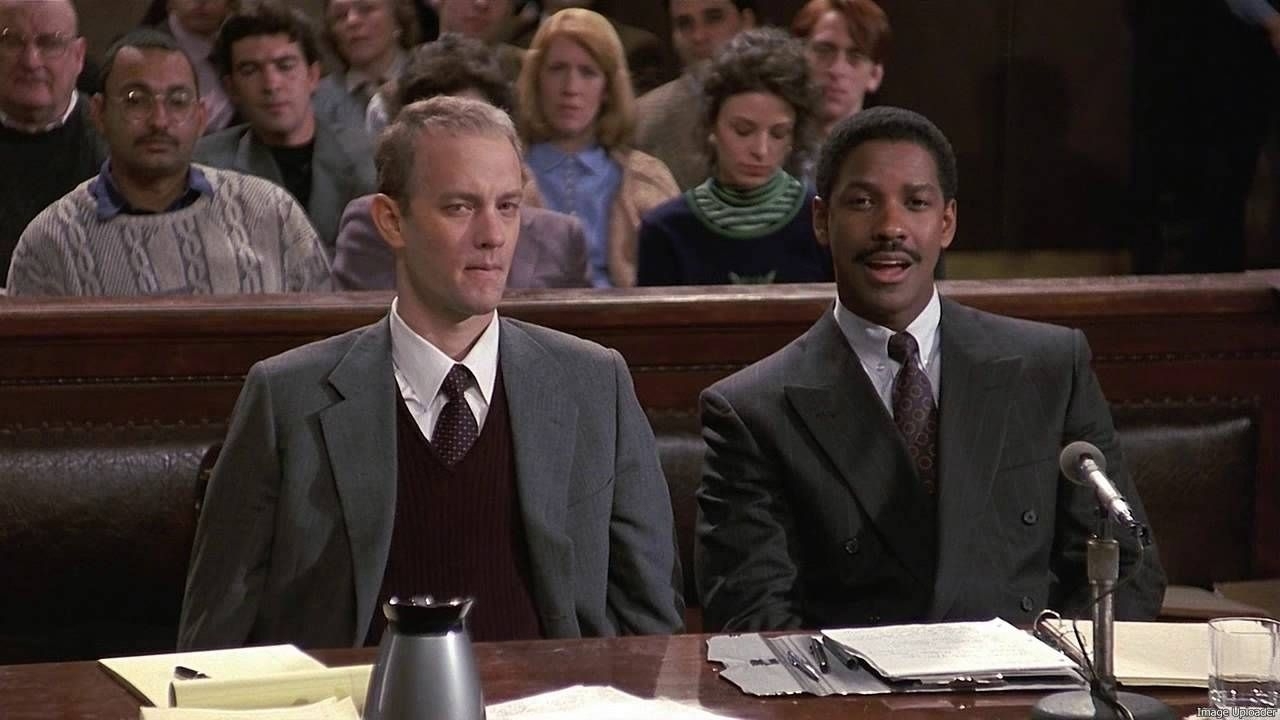 Tom Hanks legt uit waarom zijn casting in 'Philadelphia' tegenwoordig niet meer zou kunnen