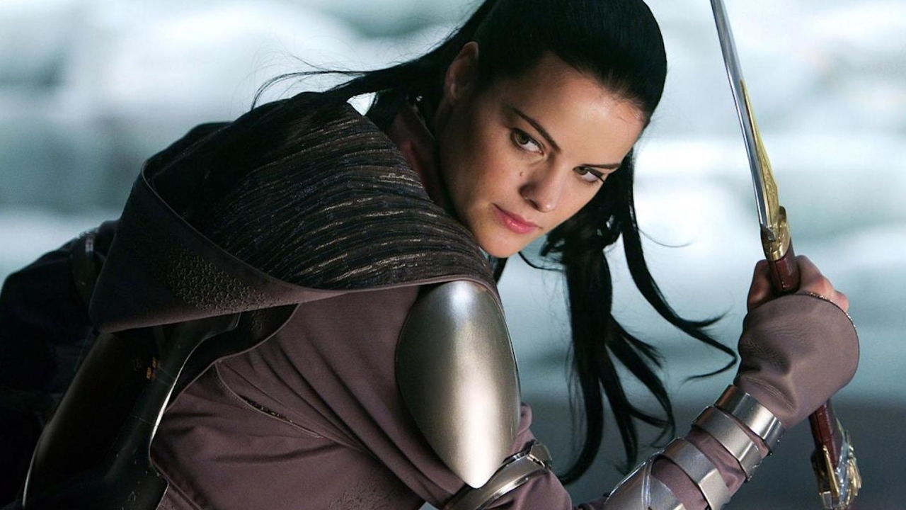 'Thor: Love and Thunder'-ster deelt brute achter-de-schermen foto's