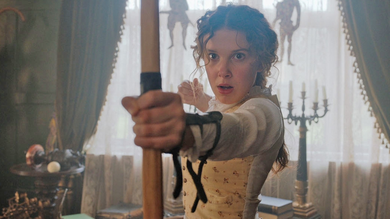 Millie Bobby Brown en Henry Cavill verstoppen zich in 'Enola Holmes 2' poster